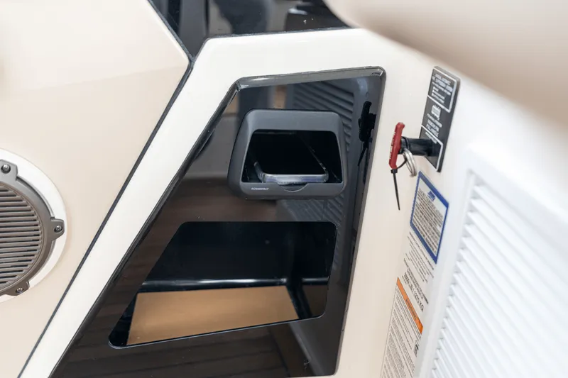 Slide: The Image of Boston Whaler 365 Conquest 2026 - 85