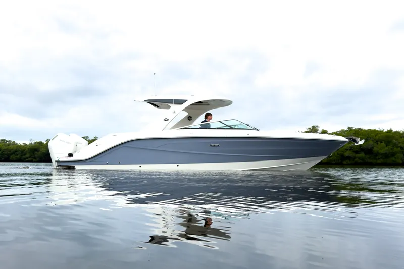 Slide: The Image of Sea Ray SLX 310 Outboard 2026 - 26