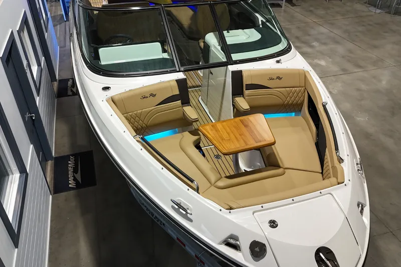 Slide: The Image of Sea Ray SLX 280 2026 - 28