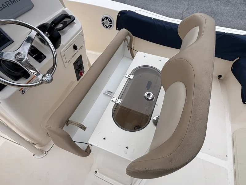 Slide: The Image of Scout 195 SF 2023 - 14