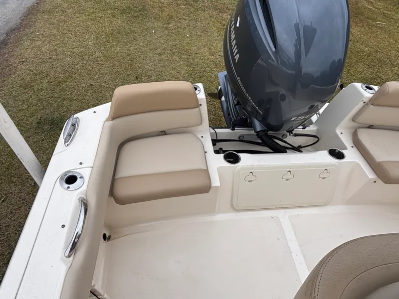 Slide: The Image of Scout 195 SF 2023 - 31