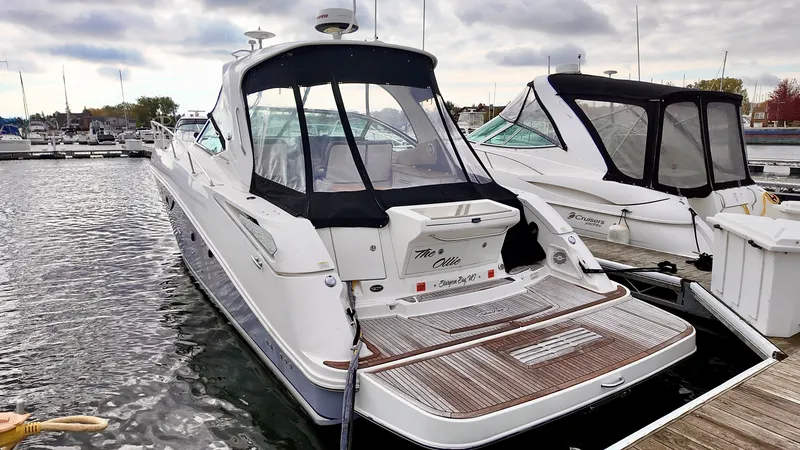 Slide: The Image of Sea Ray 370 SUNDANCER 2016 - 6