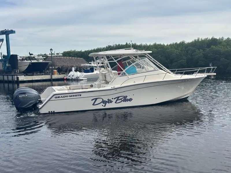 Slide: The Image of Grady-White 330 EXPRESS 2023 - 0