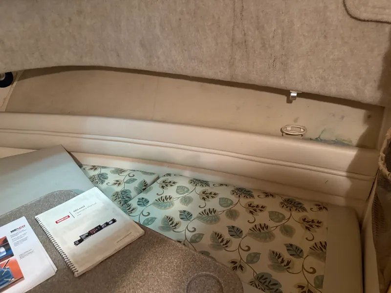 Slide: The Image of Grady-White Marlin 300 2002 - 10