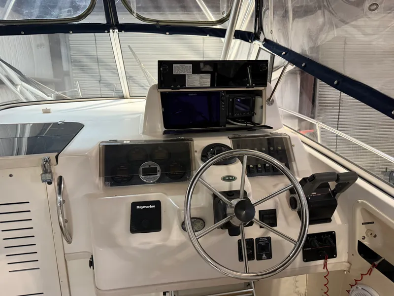 Slide: The Image of Grady-White Marlin 300 2002 - 20