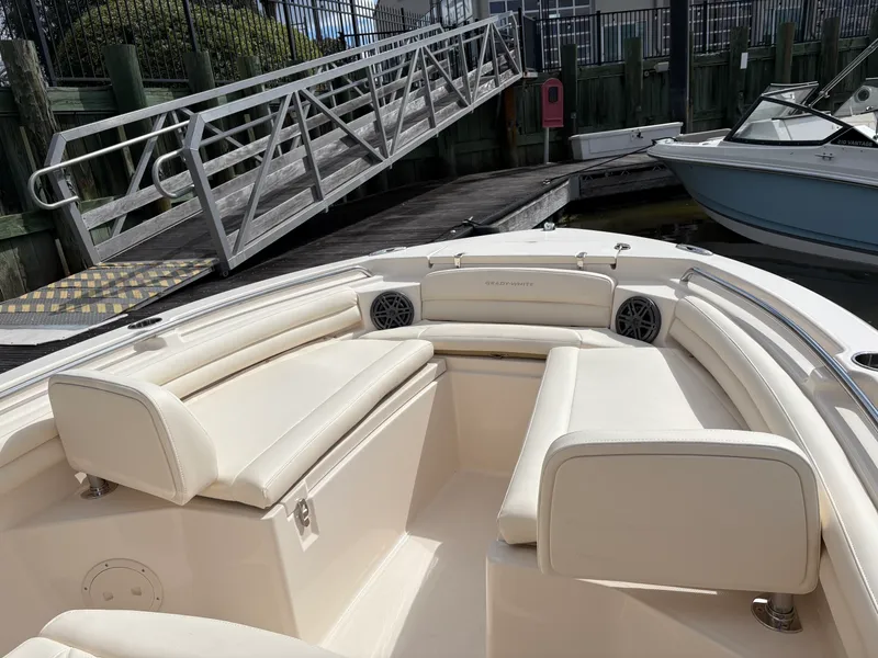 Slide: The Image of Grady-White Fisherman 216 2026 - 13