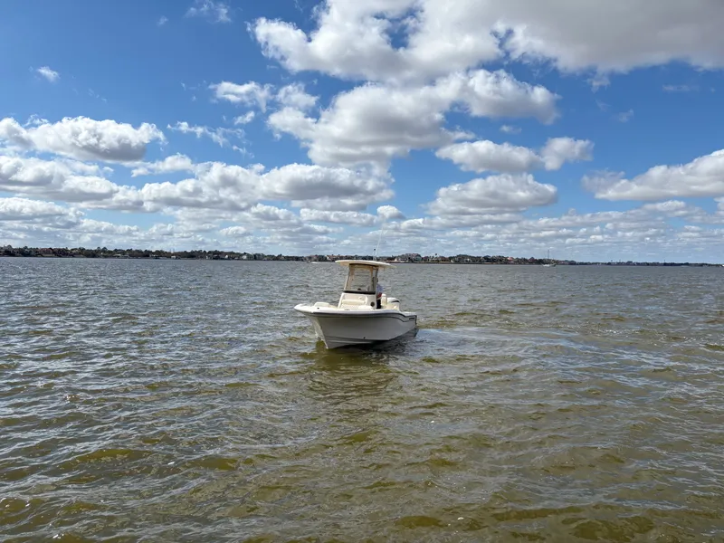 Slide: The Image of Grady-White Fisherman 216 2026 - 7