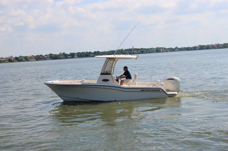 The Image of Grady-White Fisherman 216 2026 - 1