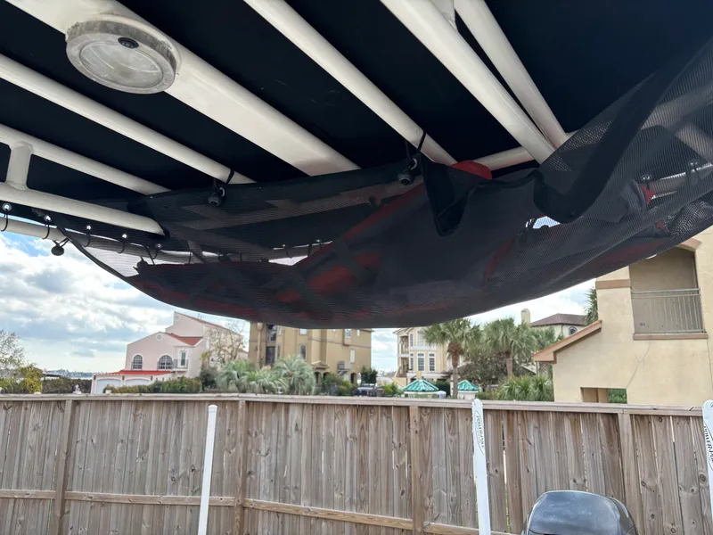 Slide: The Image of Boston Whaler 210 DAUNTLESS 2016 - 16