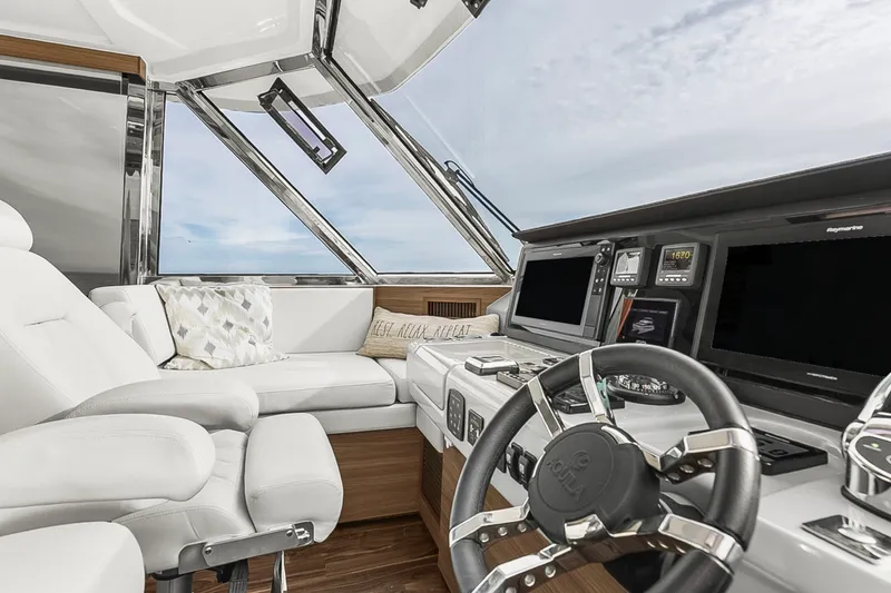 Slide: The Image of Aquila 54 2022 - 60