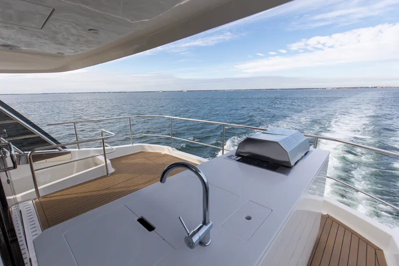 Slide: The Image of Aquila 54 2022 - 70