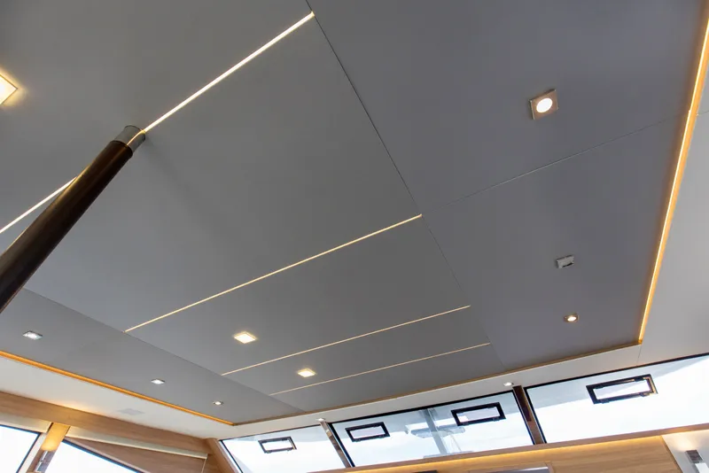 Slide: The Image of Aquila 54 2022 - 77