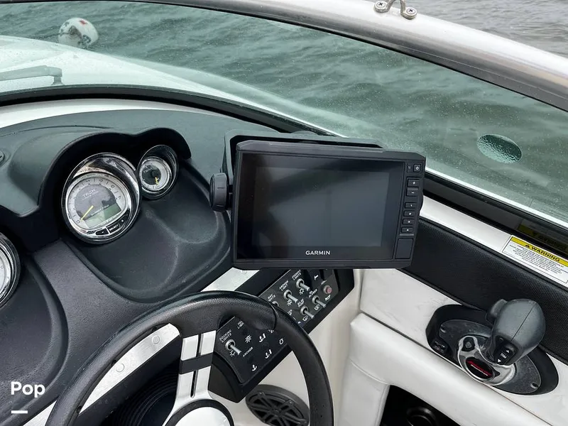 Slide: The Image of Sea Ray 280 Sundeck 2014 - 14482562