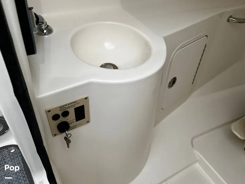 Slide: The Image of Head Sink - 14482565