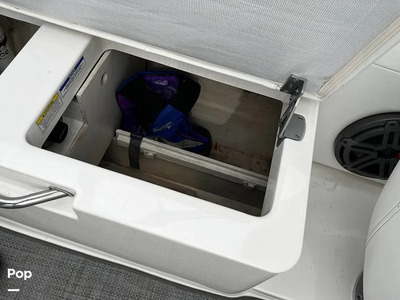 Slide: The Image of Sea Ray 280 Sundeck 2014 - 14482576