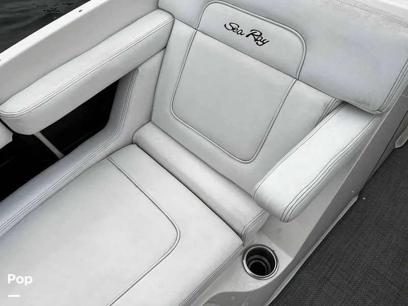 Slide: The Image of Sea Ray 280 Sundeck 2014 - 14482585