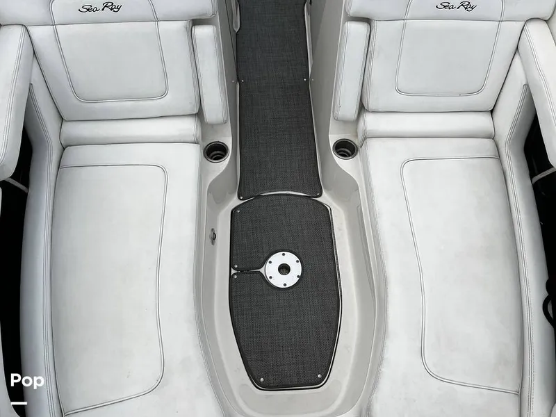 Slide: The Image of Sea Ray 280 Sundeck 2014 - 14482606