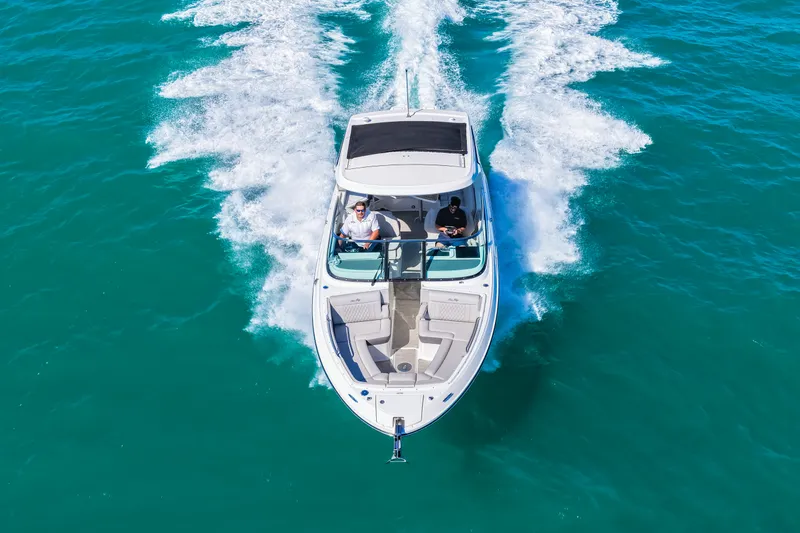 Slide: The Image of Sea Ray SLX 310 Outboard 2026 - 12