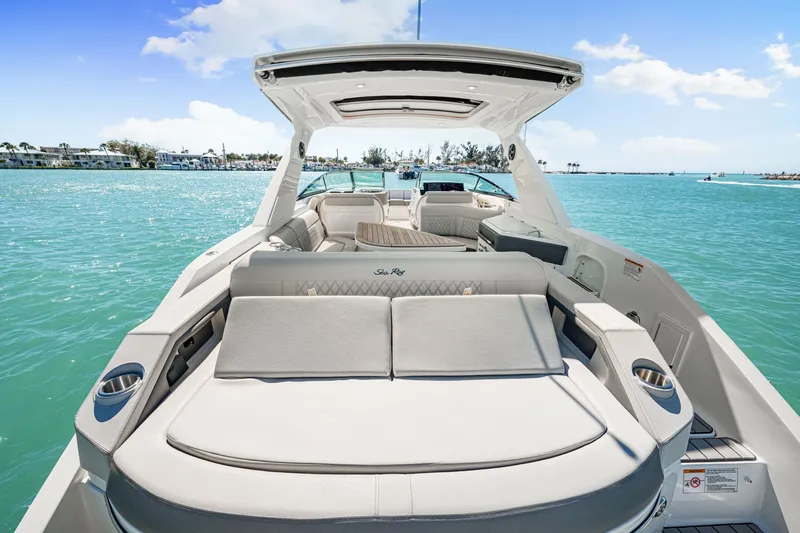 Slide: The Image of Sea Ray SLX 310 Outboard 2026 - 13