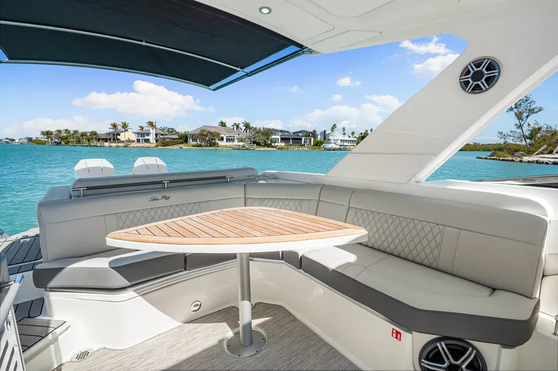 Slide: The Image of Sea Ray SLX 310 Outboard 2026 - 20