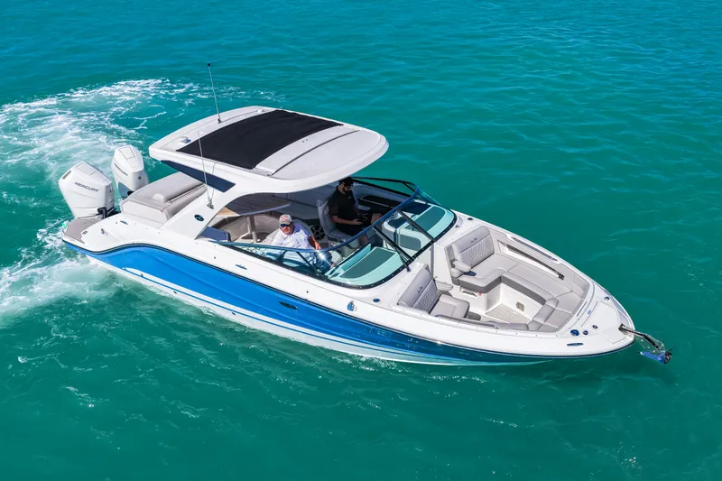 Slide: The Image of Sea Ray SLX 310 Outboard 2026 - 38