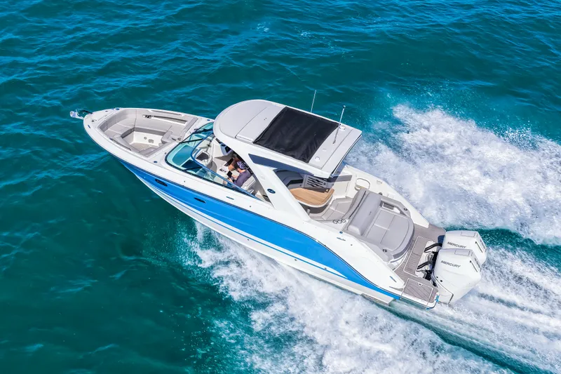 Slide: The Image of Sea Ray SLX 310 Outboard 2026 - 49