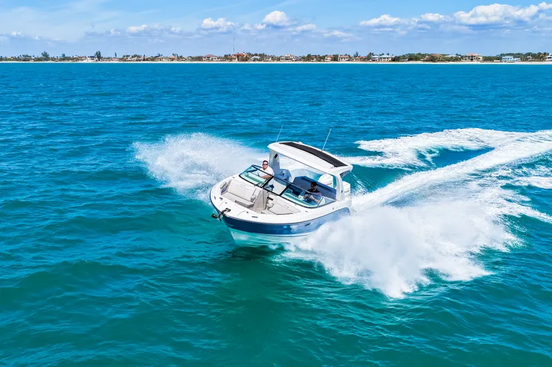 Slide: The Image of Sea Ray SLX 310 Outboard 2026 - 8