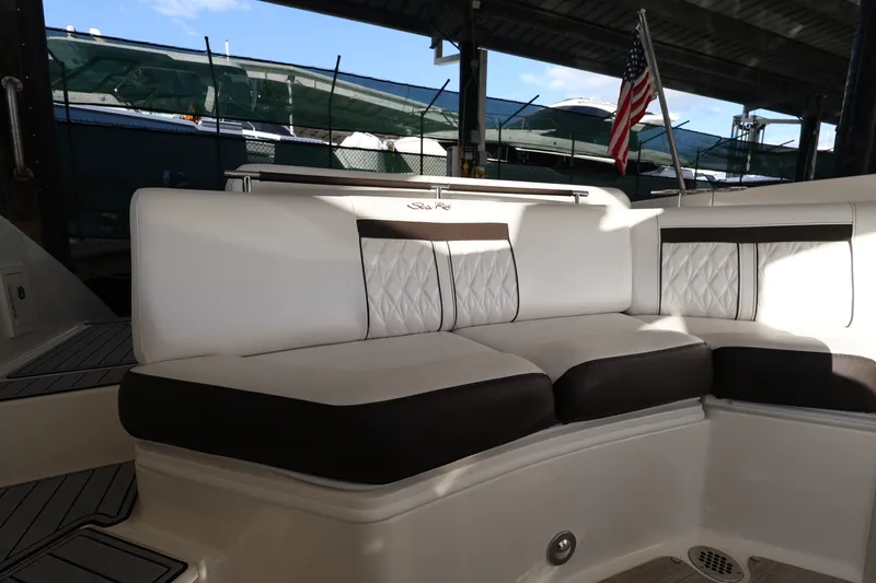 Slide: The Image of Sea Ray SLX 310 OB 2018 - 7