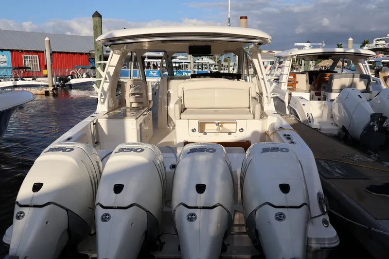 Slide: The Image of Boston Whaler 380 Realm 2019 - 10