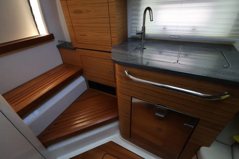 Slide: The Image of Boston Whaler 380 Realm 2019 - 25