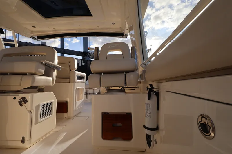 Slide: The Image of Boston Whaler 380 Realm 2019 - 31