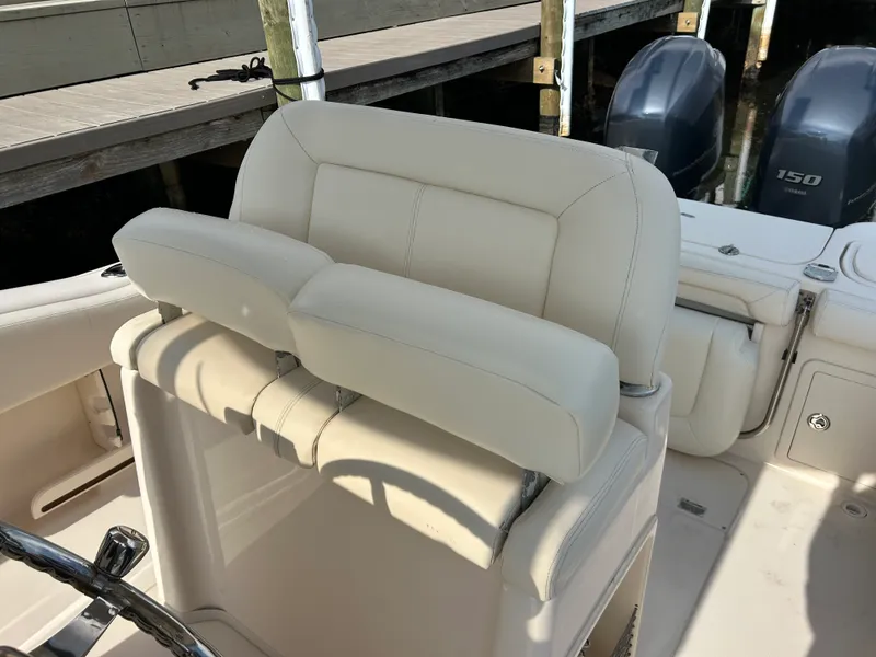 Slide: The Image of Grady-White 257 FSM 2015 - 16