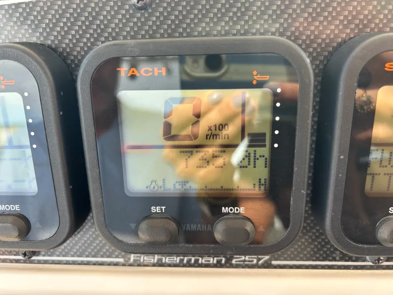 Slide: The Image of Grady-White 257 FSM 2015 - 29