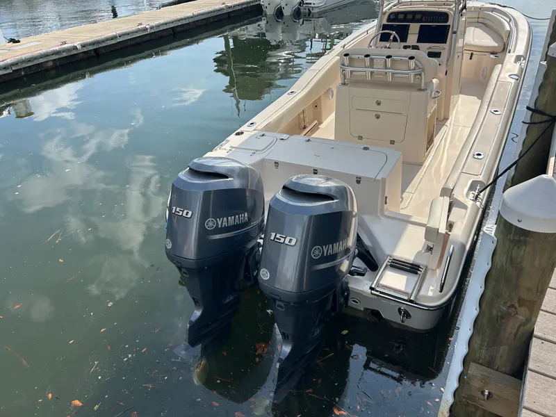 Slide: The Image of Grady-White 257 FSM 2015 - 6