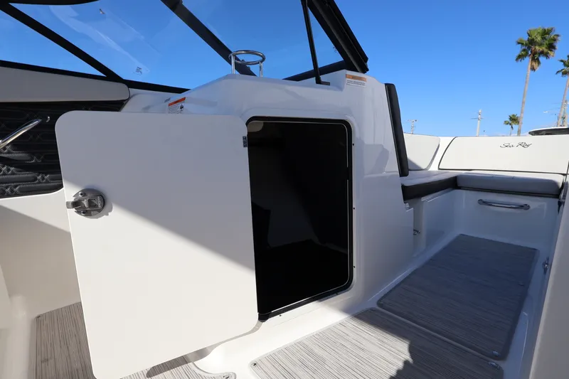 Slide: The Image of Sea Ray SPX 210 Outboard 2026 - 14