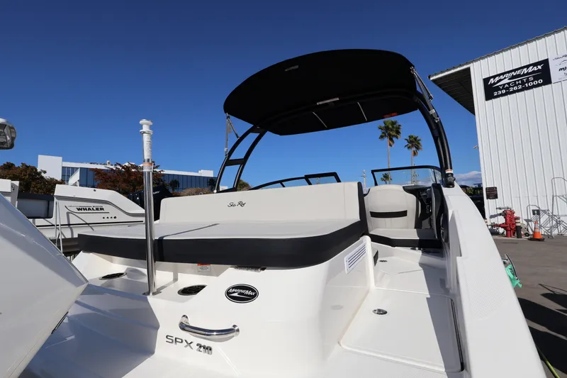Slide: The Image of Sea Ray SPX 210 Outboard 2026 - 8