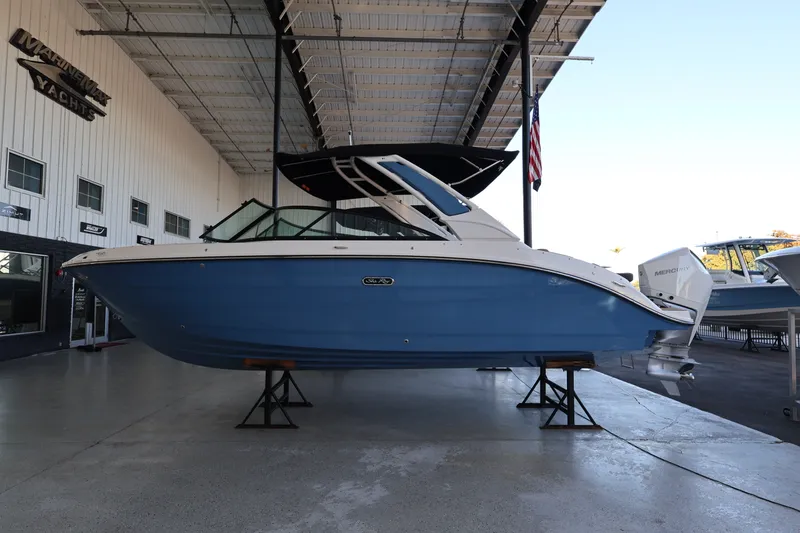 The Image of Sea Ray SDX 250 Outboard 2026 - 0