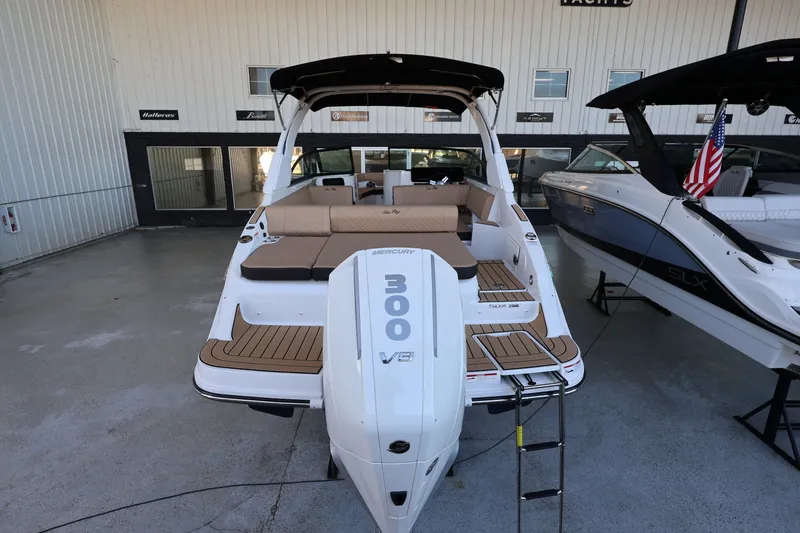 Slide: The Image of Sea Ray SDX 250 Outboard 2026 - 4