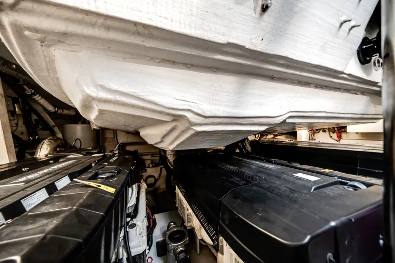 Slide: The Image of Azimut S7 2022 - 73