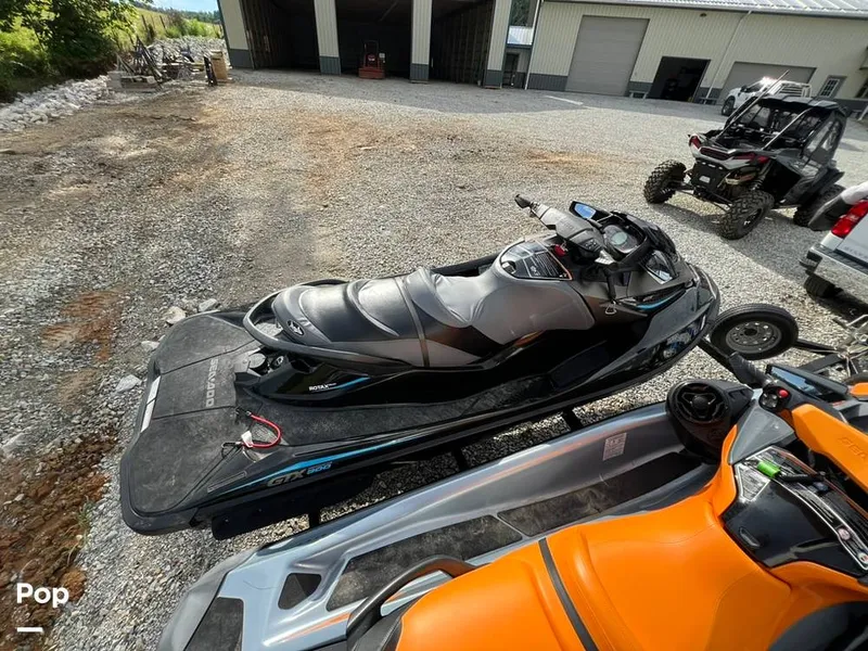 Slide: The Image of Sea-Doo GTI SE 170 & 2016 GTX Limited 300 2021 - 14454187