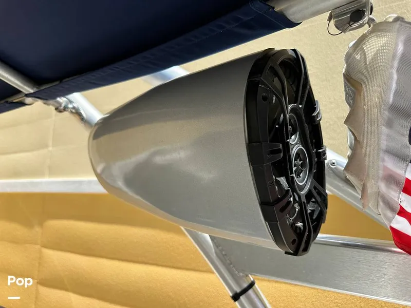 Slide: The Image of Crownline Boats 260 LS 2007 - 14676081