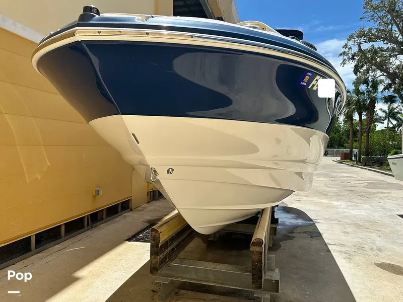 Slide: The Image of Crownline Boats 260 LS 2007 - 14675989