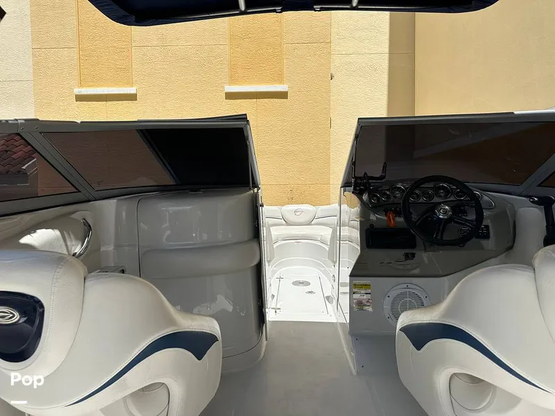 Slide: The Image of Crownline Boats 260 LS 2007 - 14676027