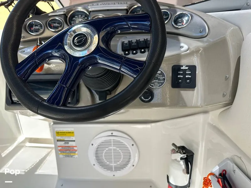 Slide: The Image of Crownline Boats 260 LS 2007 - 14676037