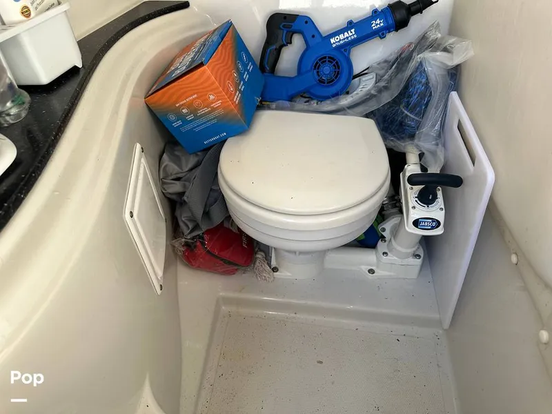 Slide: The Image of Crownline Boats 260 LS 2007 - 14676043