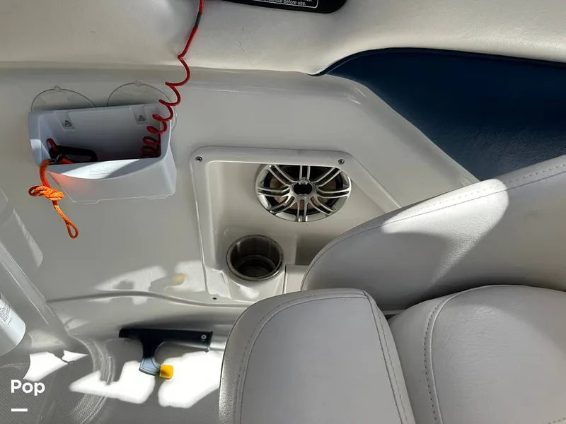 Slide: The Image of Crownline Boats 260 LS 2007 - 14676056