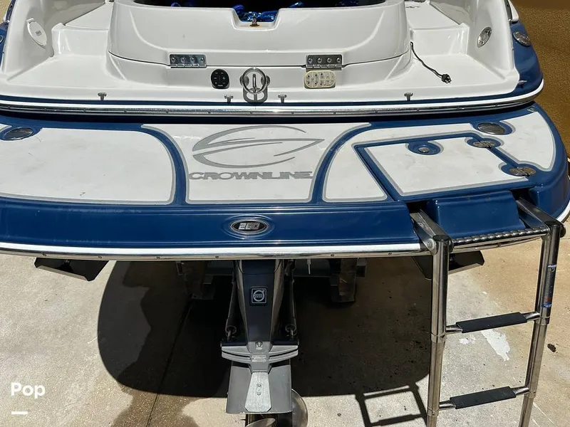 Slide: The Image of Crownline Boats 260 LS 2007 - 14676073