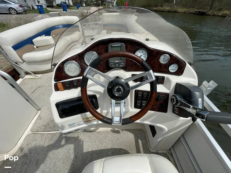 Slide: The Image of Hurricane Fun Deck 218RE 2007 - 15396131