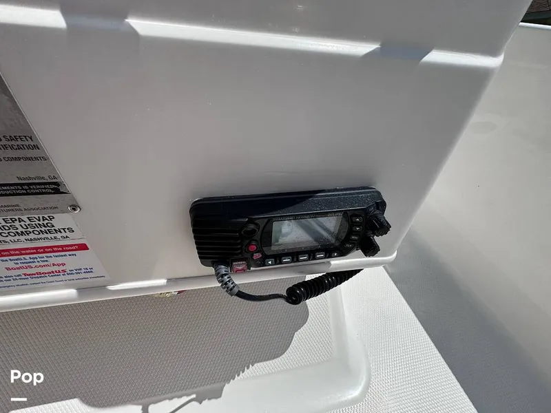 Slide: The Image of Robalo R160 2016 - 14426501