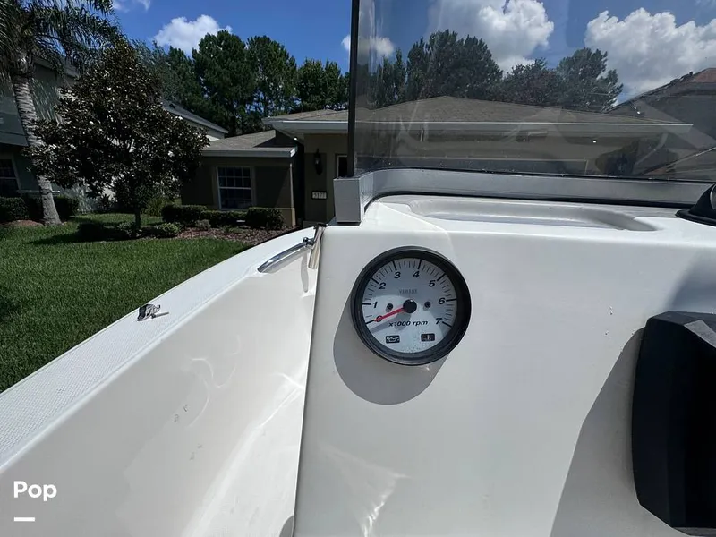 Slide: The Image of Robalo R160 2016 - 14426505